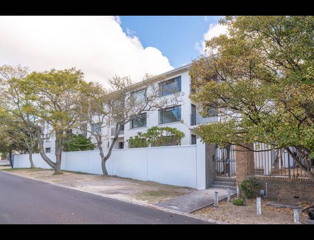 2 BEDROOM PROPERTY TO RENT IN CLAREMONT UPPER